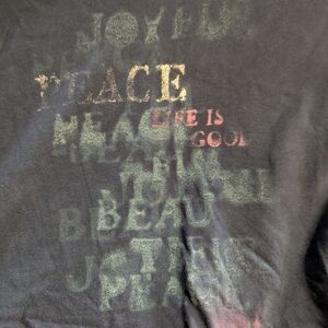 Life Is Good Women's Gray Tee